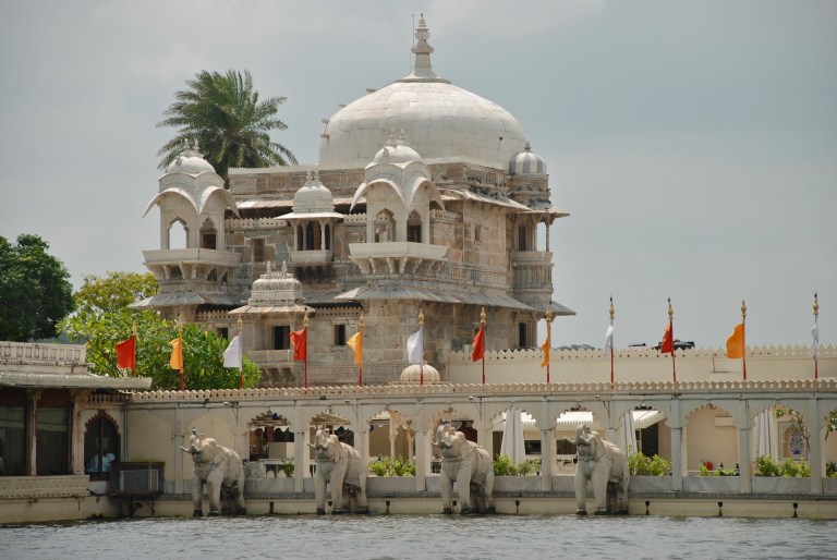 jag-mandir-udaipur